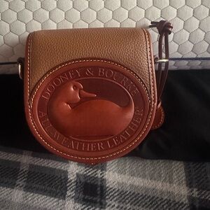 Dooney & Bourke Crossbody bag